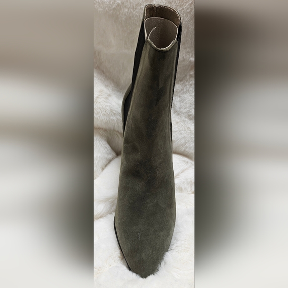 Antonio de Faria Pointed Chelsea Heel Army Green Suede boots Size 9 - Picture 4 of 6